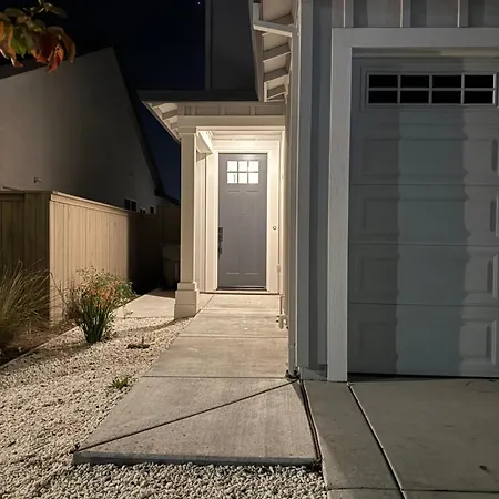 Entire Cozy Guest Home